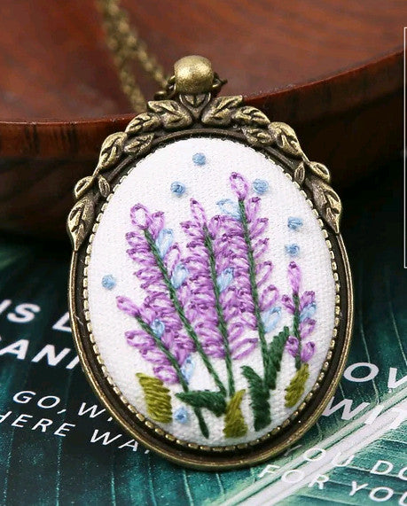 Hyacinth Floral Necklace Embroidery Kit